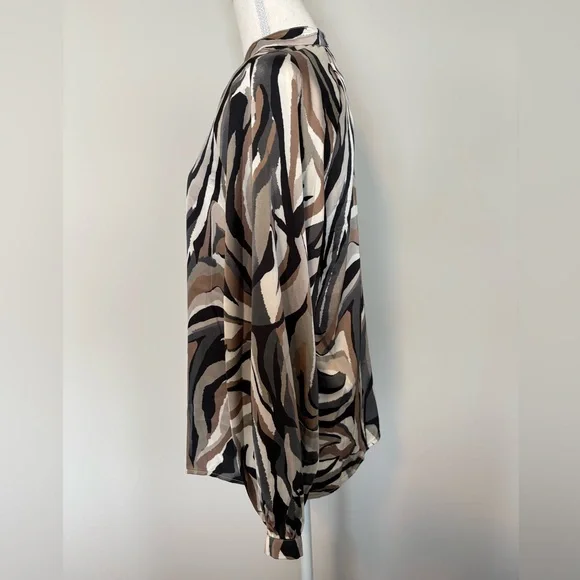 Papillon Abstract Print Button Down Blouse Small Long Sleeve - Picture 4 of 10